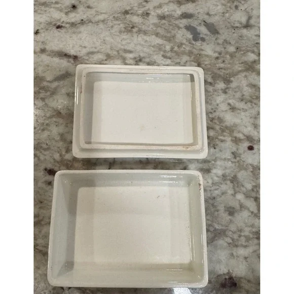 Wedgwood of Etruria Barlaston Floral Ceramic Trinket Box Made in England Cream - Picture 8 of 11